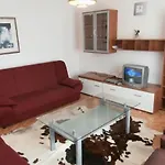 Apartamento Family-friendly With Swimming Pool Sukosan, Zadar - 3273