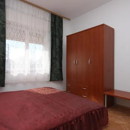 Family-friendly With Swimming Pool Sukosan, Zadar - 3273 Апартаменты