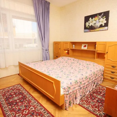 Family Friendly Seaside Sukosan, Zadar - 3273 Apartment *