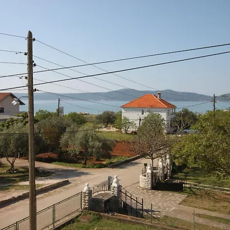 Family-friendly With Swimming Pool Sukosan, Zadar - 3273 Daire Sukošan